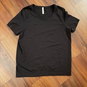 Athleta Black Seamless Perforated Short Sleeve Workout Top Women's Size S